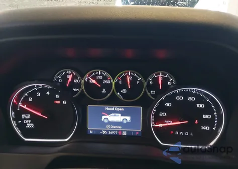 2021 Chevrolet Silverado 1500 4Wd Short Bed Lt z USA, uszkodzony, nr VIN 1GCUYDED4MZ443556